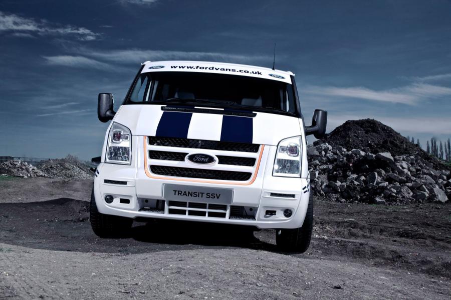 Ford Transit Super Sport Van 2011 года  (фото 4 из 5)